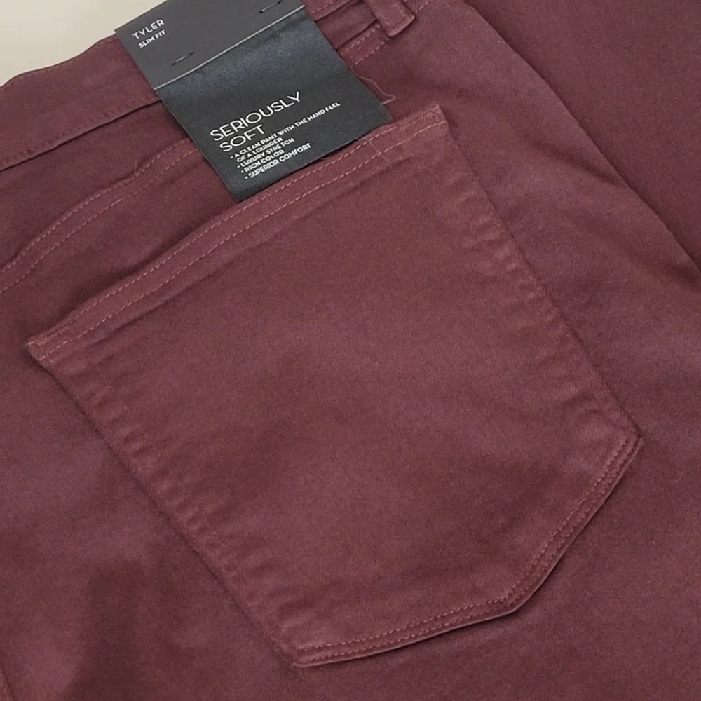 J. Brand Tyler Slim Fit Jeans - NWT - Size 38